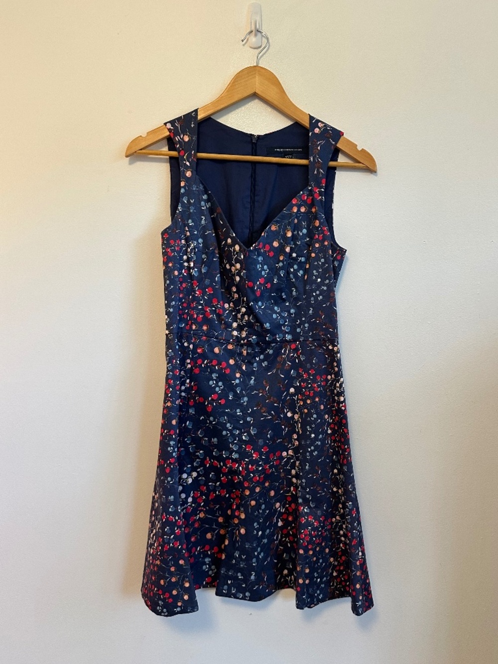 French Connection Sweetheart Fit and Flare Floral Dress | Size 4